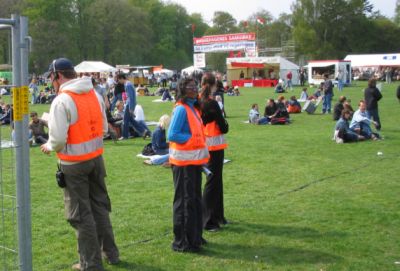 Der er ikke kommet så mange folk på plænen endnu
