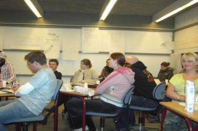 Det andet kursus hold arbejder også........
