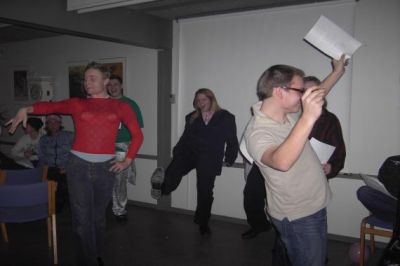 hvad de opfører, ved jeg ikke helt
