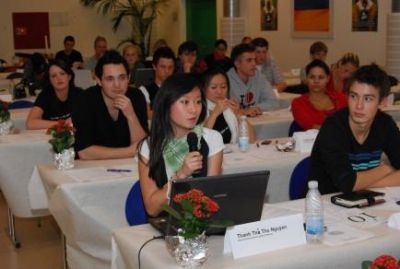 Så er det tid til spørgsmål fra salen
