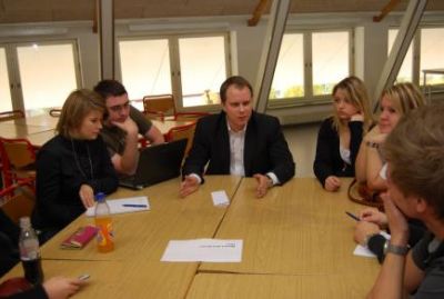 Her gruppen med Martin Henriksen fra DF
