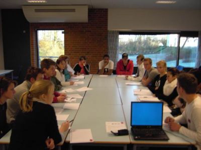 Så er det blevet lørdag og den nye hovedbestyrelse er klar til deres første møde
