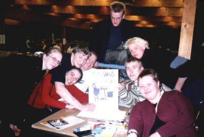 1. hold er i gang med eftermiddagens opgavemarch - bemærk formandens fine tegning
