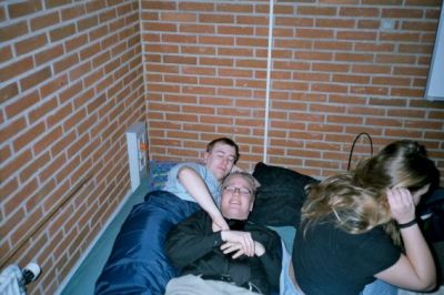 Det samme er Dan og Astrid - der har Christoffer Erlang imellem sig!!!
