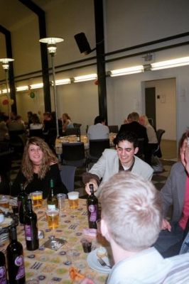 Shawn har tilgengæld fundet rødvinen oven på en hård karriere som auktionarius
