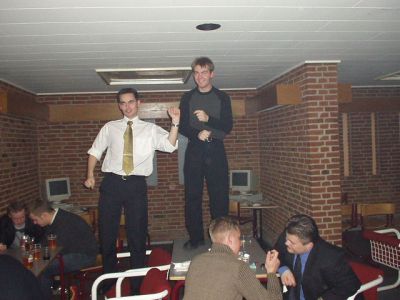 Henrik og Christian fører sig frem
