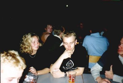 Formanden blander sig med folket
