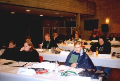 Den nye næstformand Astrid iført sovepose
