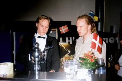 Folket og Lean er atter i baren
