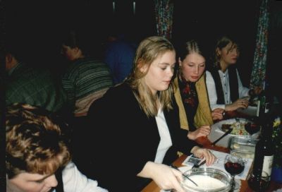 Malene Mikkelsen, Betina Riis og Signe Andersen er også klar til fest
