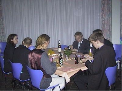 Aftensmaden indtages...
