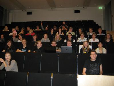 Så er deltagerne klar i mødesalen
