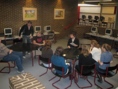 Gruppearbejde i fællesområderne
